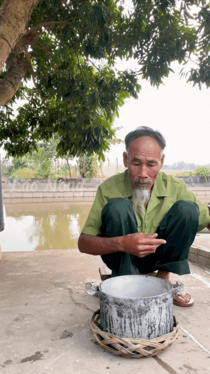 2,4 triệu người xem Lão Nông nấu món xôi quê đậm vị dân dã: Vì sao ai cũng "mê" những bữa cơm quê?- Ảnh 8.
