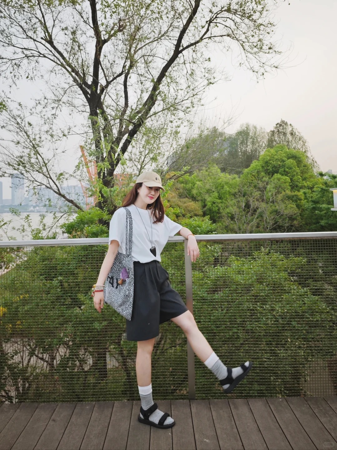 Tại sao 3 con giáp này nên mặc màu trắng vào mùa hè? Liệu có giúp thu hút tài lộc, tiền bạc dồi dào?- Ảnh 3.