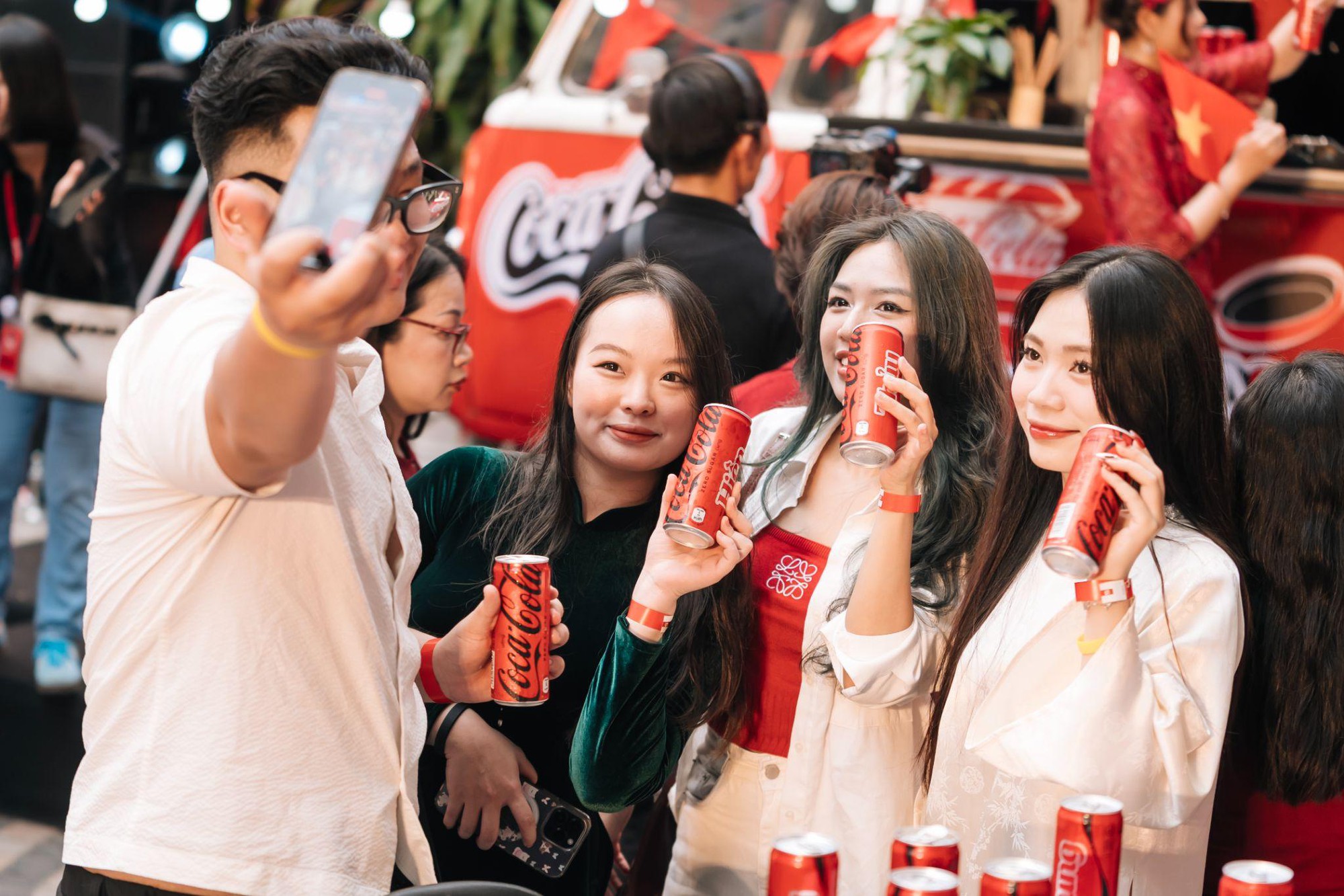 Check-in văn hóa, thưởng vị Hà thành tại Phố ẩm thực Tống Duy Tân- Ảnh 2. Check-in văn hóa, thưởng vị Hà thành tại Phố ẩm thực Tống Duy Tân- Ảnh 2.