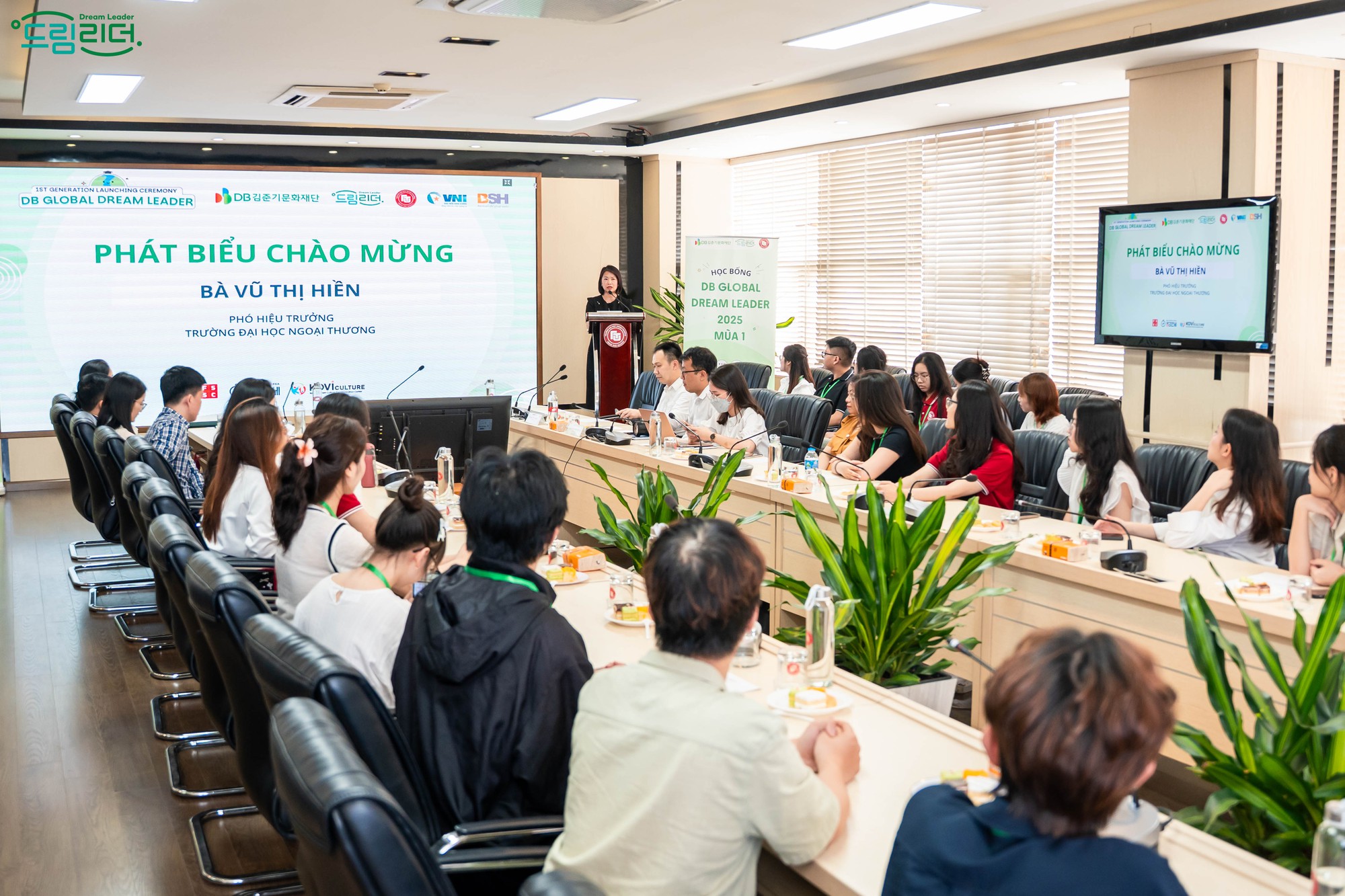 Khởi động chương trình học bổng DB Global Dream Leader: Trao gửi niềm tin, lan tỏa trách nhiệm cộng đồng- Ảnh 3.