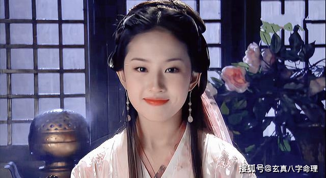 Không phải vì biểu ca, Vương Ngữ Yên rời bỏ Đoàn Dự bởi lý do này: Câu trả lời đến từ Vân Trung Hạc- Ảnh 4.