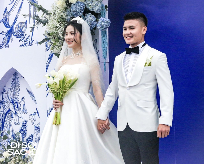 Tình Yêu Đích Thực: Lý Do Quang Hải Chọn Chu Thanh Huyền Làm Bạn Đời