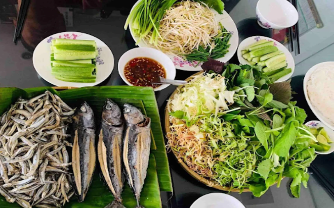 Phú Yên: Không chỉ có cảnh đẹp, mà còn làm xiêu lòng du khách bằng ẩm thực độc đáo- Ảnh 1.