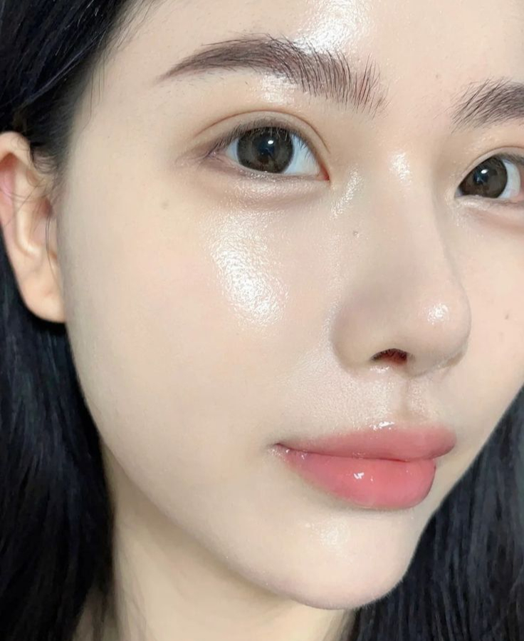 2 sai lầm kinh điển khi bôi kem chống nắng ai cũng mắc này có thể phá hủy collagen, tăng nguy cơ ung thư da- Ảnh 3.