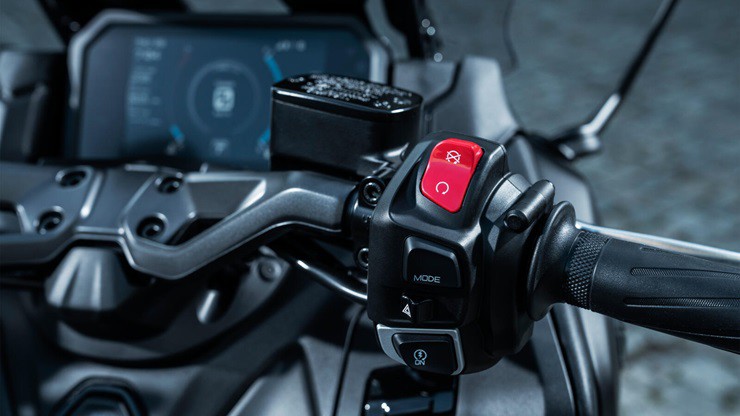 Yamaha ra mắt xe tay ga phân khối lớn giá gần 300 triệu đồng, có gì đặc biệt?- Ảnh 4.