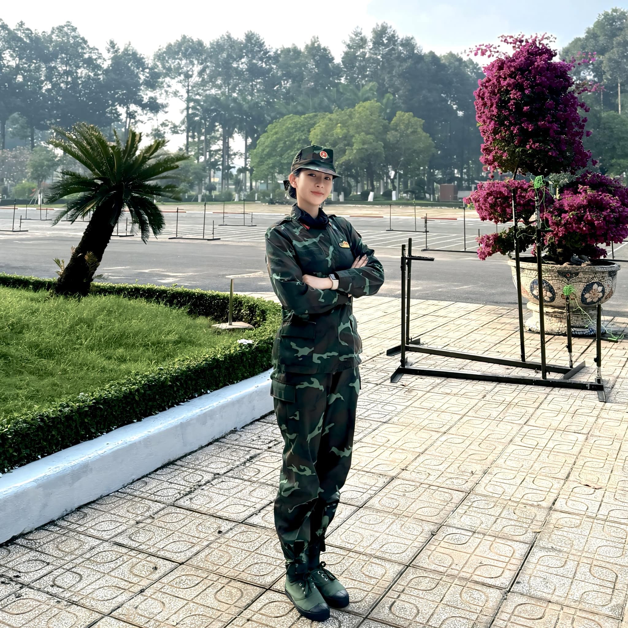 Nữ sĩ quan xinh đẹp kể về quá trình luyện tập dưới cái nắng 36 độ: Sợ nhất là động tác tưởng đơn giản này!- Ảnh 8.