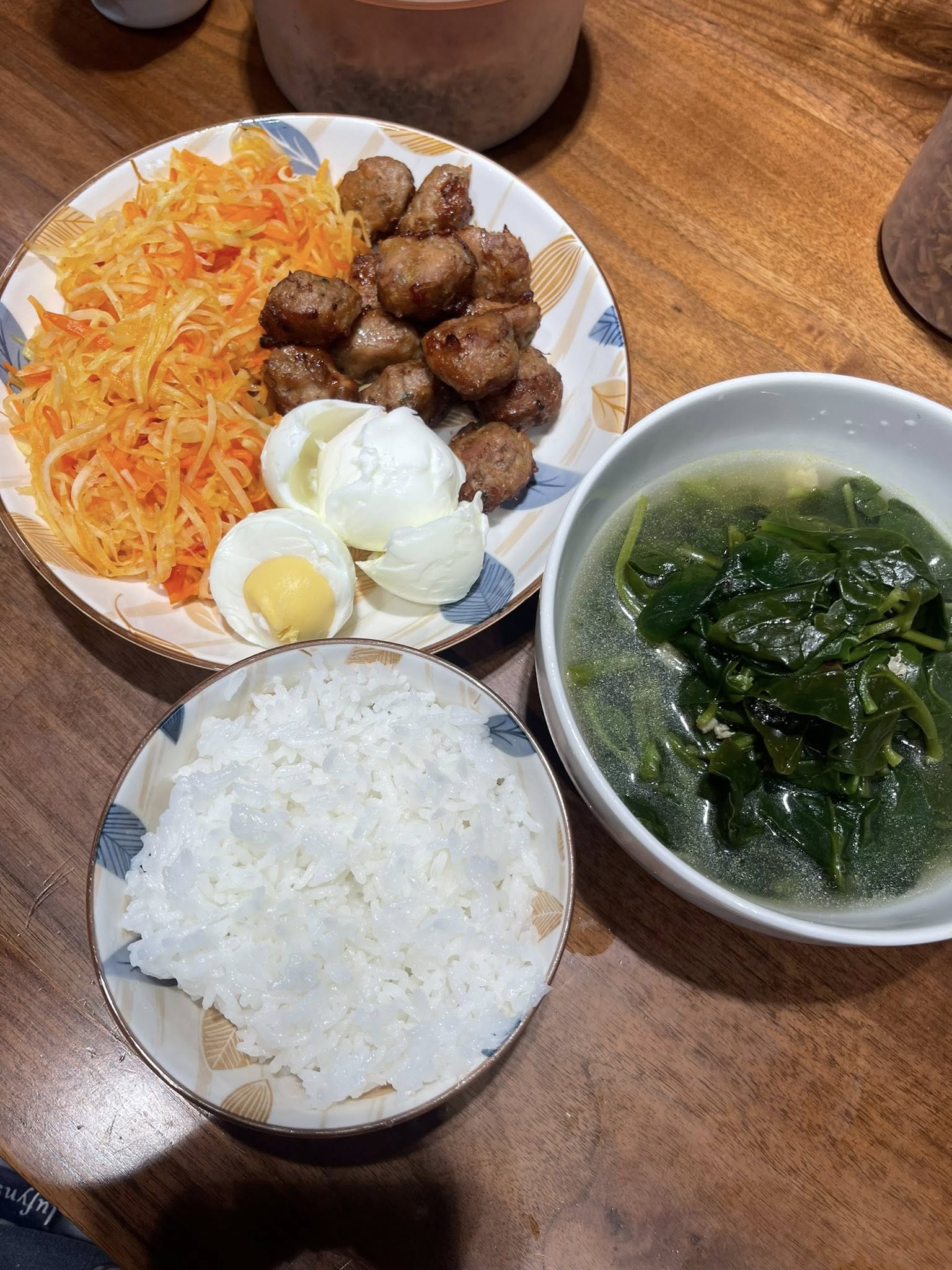Không cầu kỳ, mẹ Hà Nội ở cữ đơn giản mà chất: Cơm nhà, rau sạch, ngủ ít vẫn nuôi con mát tay- Ảnh 17.