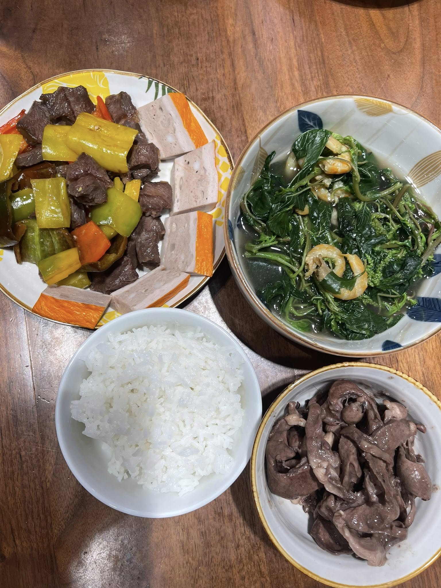 Không cầu kỳ, mẹ Hà Nội ở cữ đơn giản mà chất: Cơm nhà, rau sạch, ngủ ít vẫn nuôi con mát tay- Ảnh 18.