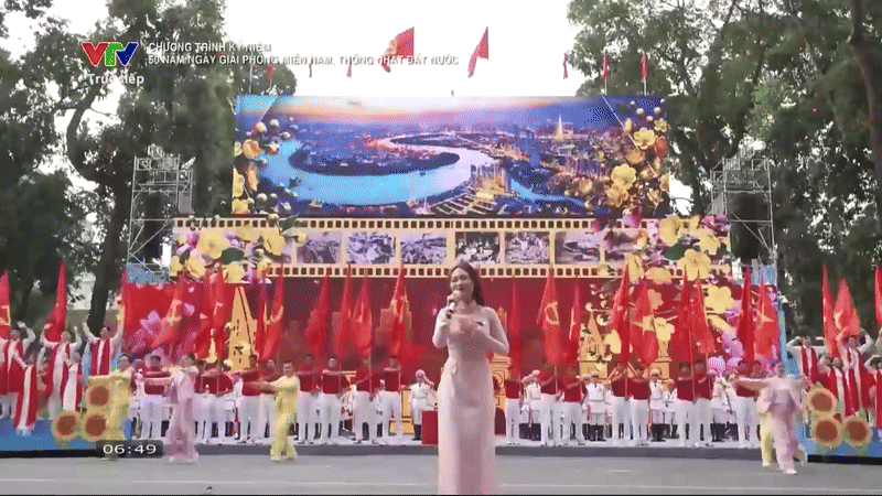 Màn trình diễn của 2 nghệ sĩ trẻ tại đại lễ 30/4 khiến netizen “sĩ hết đời”: Hát hay, rap tốt, quá tự hào!- Ảnh 1.