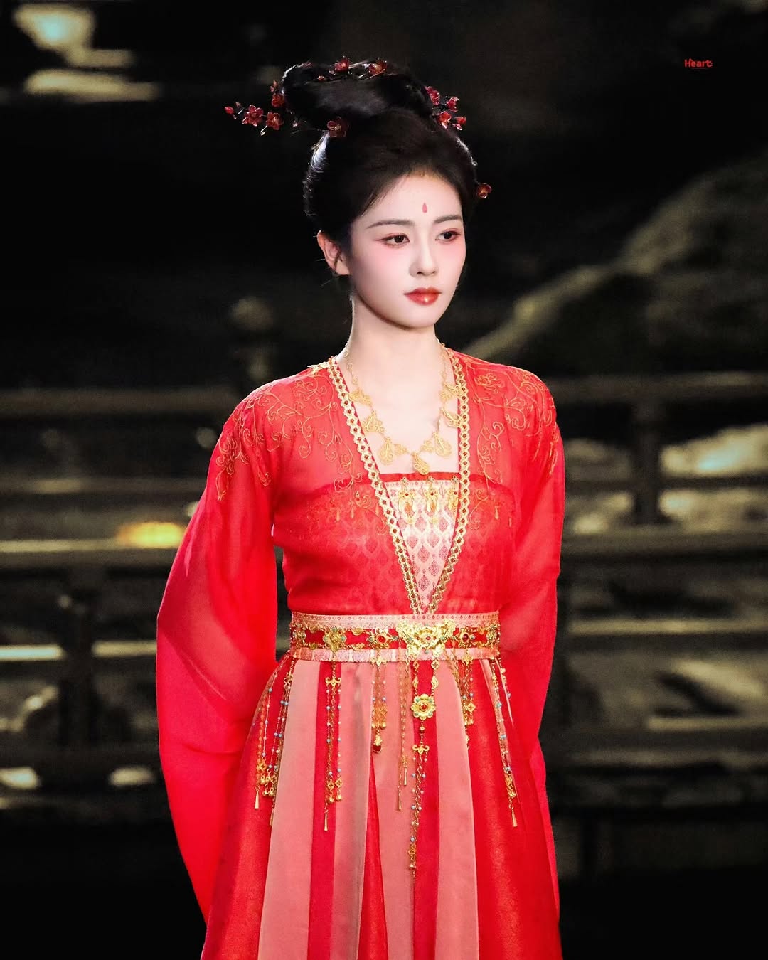 Bi thương của Bạch Lộc ở phim cổ trang mới- Ảnh 1. Bi thương của Bạch Lộc ở phim cổ trang mới- Ảnh 1.