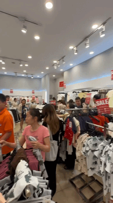 Brand thời trang Việt từ 14 cửa hàng giờ chỉ còn 5, chuyện gì đã xảy ra?- Ảnh 2.