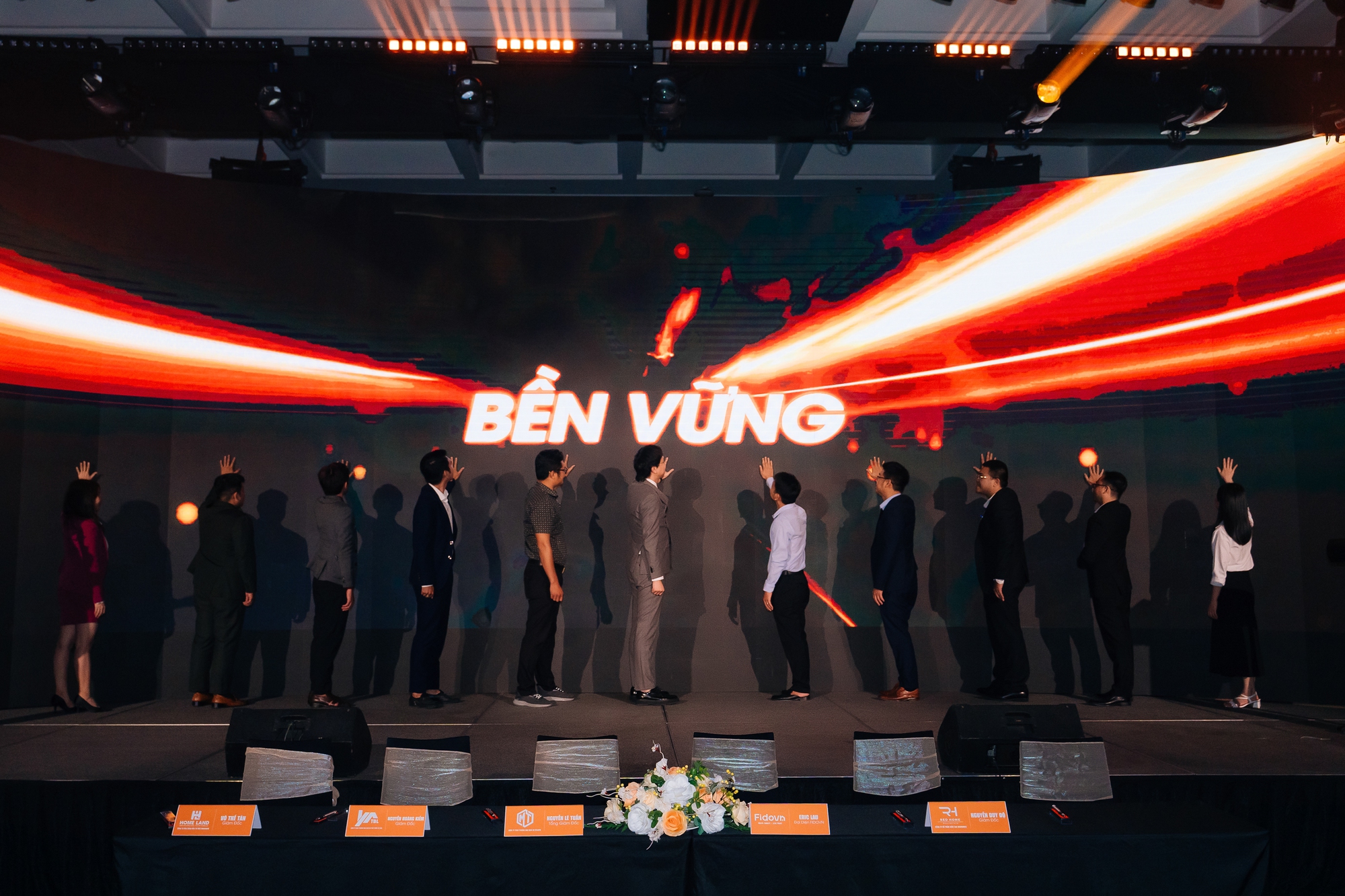 Fidovn - Top 10 thương hiệu dẫn đầu Việt Nam & Môi trường làm việc tốt nhất 2025- Ảnh 3. Fidovn - Top 10 thương hiệu dẫn đầu Việt Nam & Môi trường làm việc tốt nhất 2025- Ảnh 3.