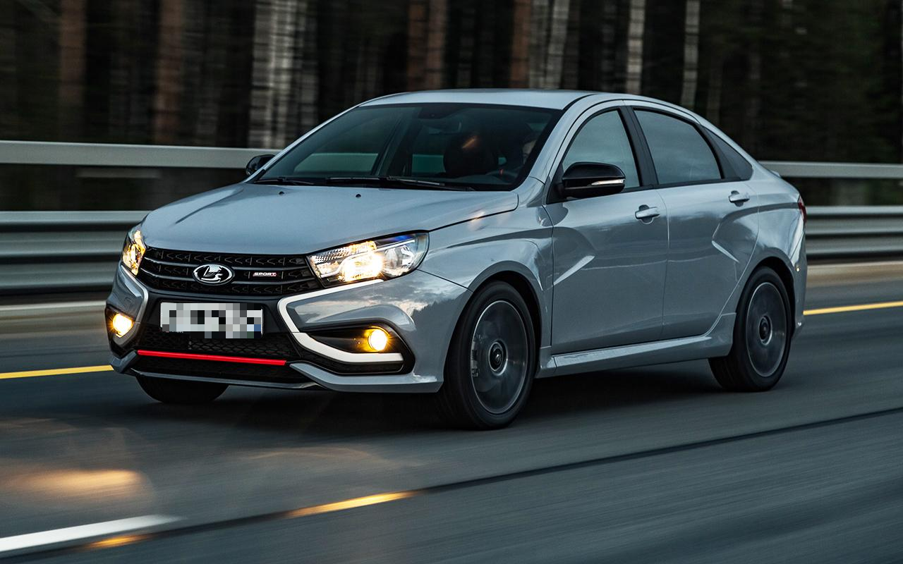 Xe Lada của Nga xếp đầy bãi, sắp bán cho người Việt: Giá rất rẻ, xe rất bền nhưng số đông sẽ chọn xe khác?- Ảnh 1.