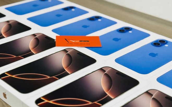 Giá iPhone “hạ nhiệt”: iPhone 16, 15, 14 Series đồng loạt giảm kịch sàn- Ảnh 1. Giá iPhone “hạ nhiệt”: iPhone 16, 15, 14 Series đồng loạt giảm kịch sàn- Ảnh 1.