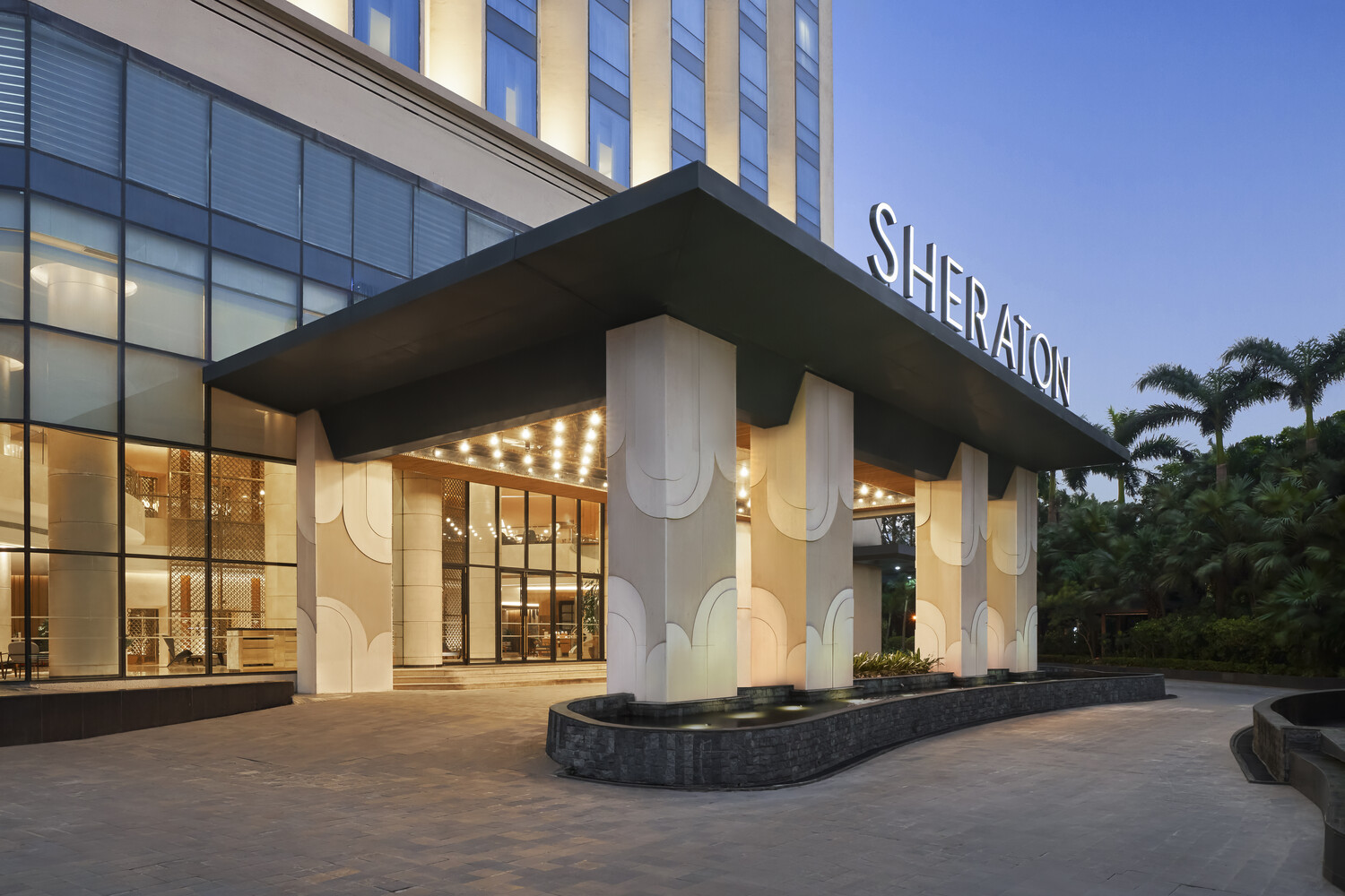 Sheraton Hanoi West đồng hành cùng đêm concert “Anh Trai Say Hi - Day 6” bùng nổ tại Hà Nội- Ảnh 2.