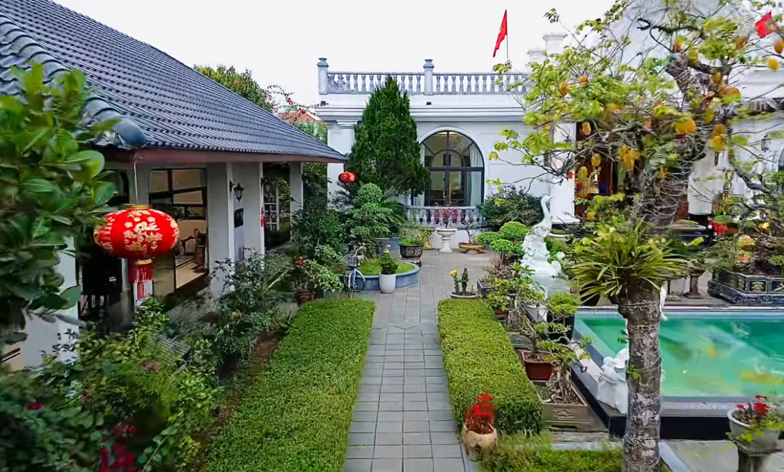 4 anh em ruột xây 4 căn villa giống hệt nhau trong khuôn viên rộng 6.000m2 ở Thanh Hóa: Resort nào đọ nổi đây?- Ảnh 9.