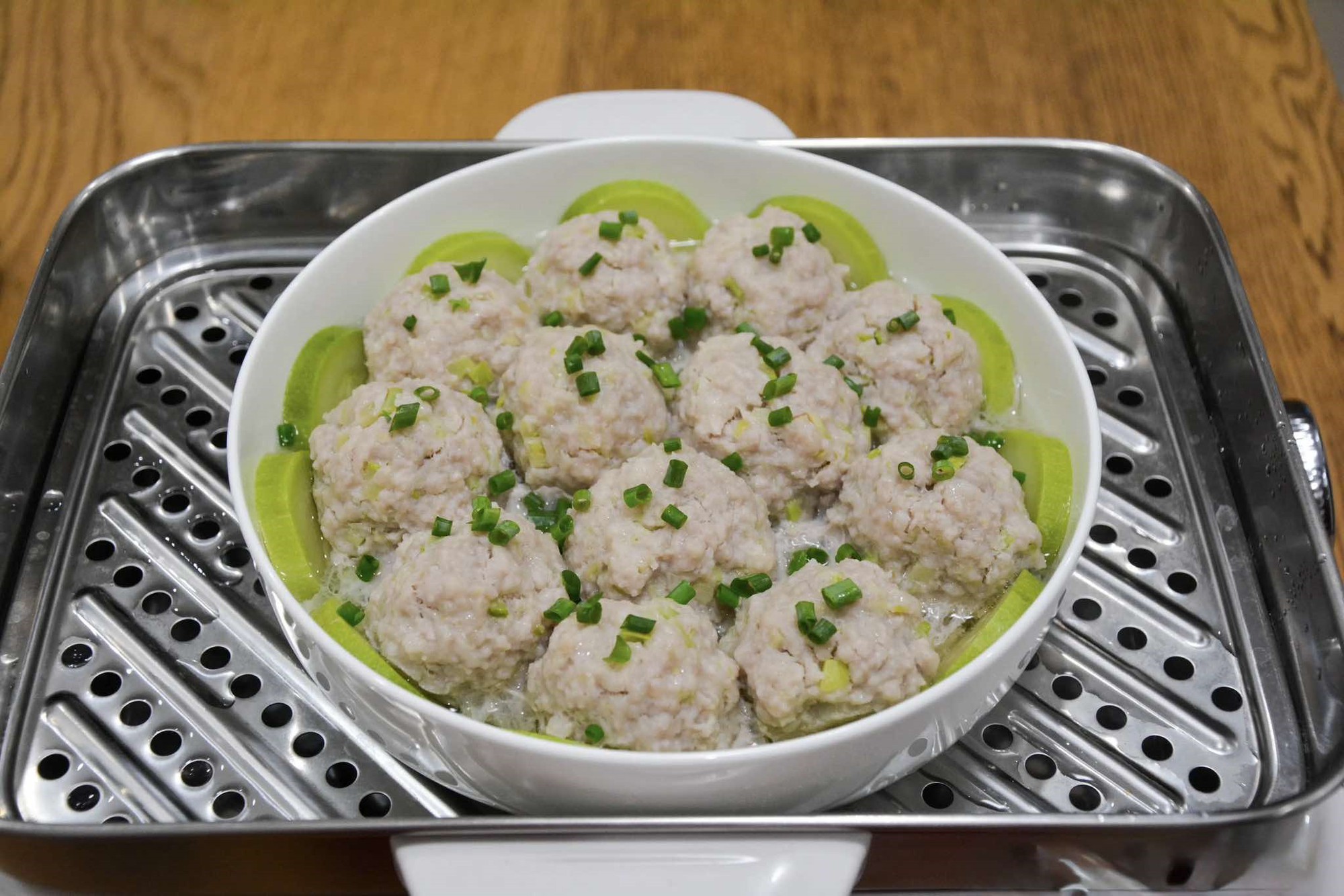 Thêm 1 cách làm món hấp siêu nhanh trong 15 phút mà kết cấu giòn, ngọt, mềm mướt, thực sự rất ngon- Ảnh 7.