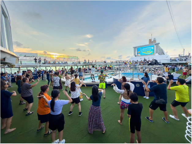Trải nghiệm du thuyền quốc tế đẳng cấp từ TP.HCM đến Singapore cùng StarCruises- Ảnh 2.
