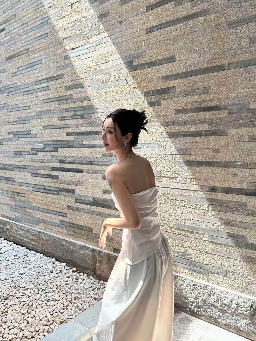 3 công thức mặc đẹp nâng tầm khí chất, “lên đồ” sang chảnh mà chẳng tốn công- Ảnh 14.