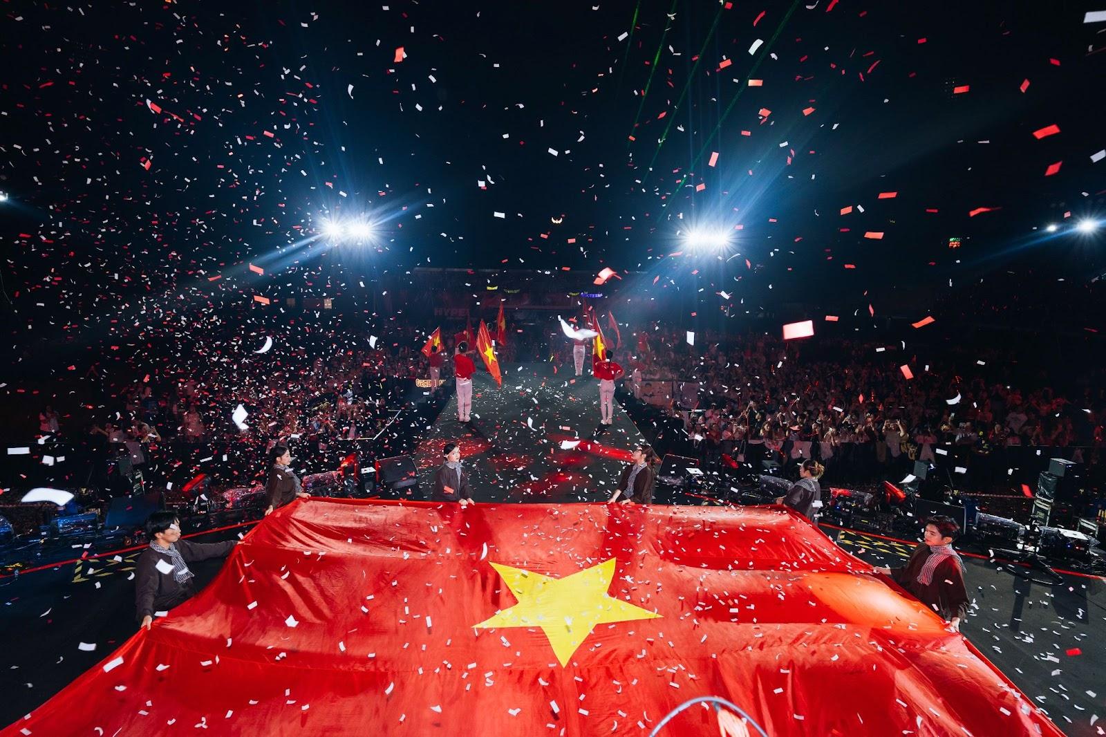 HYPE! FEST 2025: "Thổi bùng nhiệt huyết" tại sân vận động Cần Thơ- Ảnh 1.
