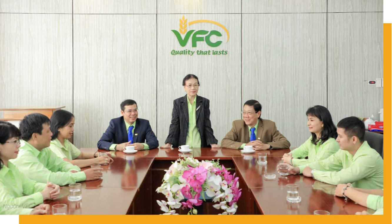 Xôn xao nữ doanh nhân ngoài 80 tuổi nhận lương 7,5 tỷ mỗi tháng, bỏ xa nhiều sếp lớn ngân hàng: Thực hư thế nào?- Ảnh 2.