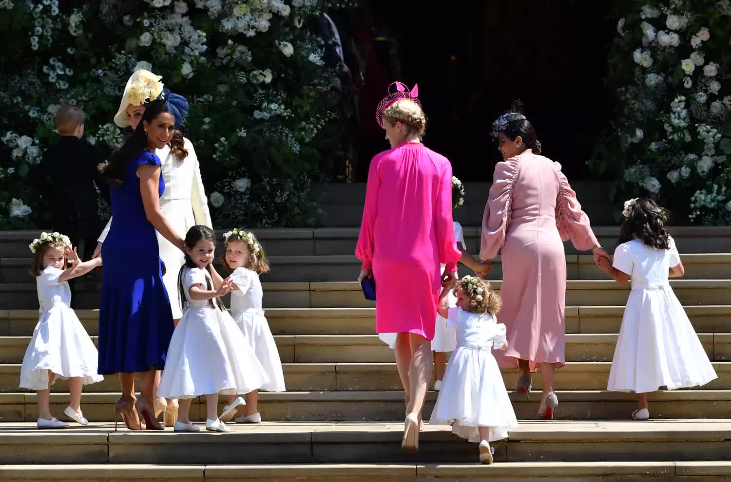 Meghan Markle và Kate Middleton: Cả hai đều khóc nức nở vì một chiếc váy?- Ảnh 3.