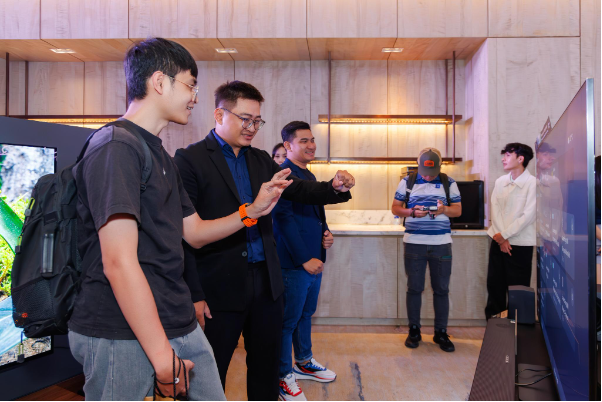 Samsung mang tính năng mới trên TV đến gần người dùng hơn qua Samsung Vision AI Tour 2025- Ảnh 3.