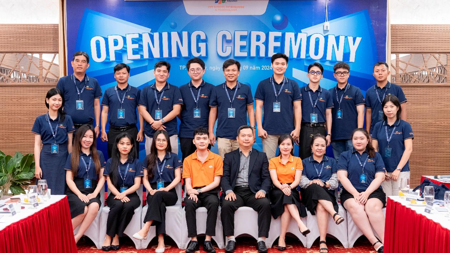 Top 10 kỹ năng sống còn để cạnh tranh trong thời đại AI- Ảnh 2.