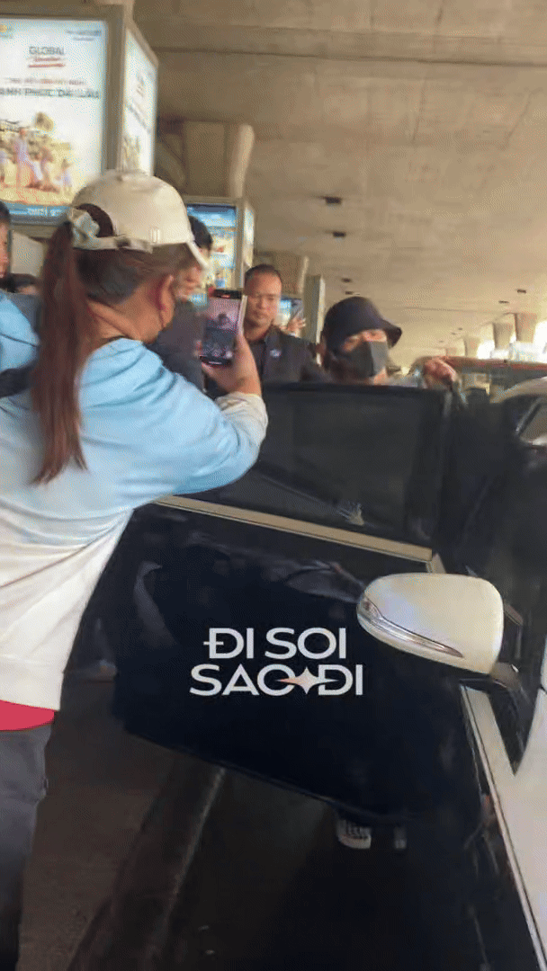 Hot: Daesung (BIGBANG) đi giữa "rừng" fan ở Tân Sơn Nhất, hào hứng chào VIP Việt ngày tái ngộ- Ảnh 5.