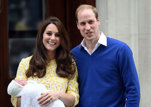 Công chúa Charlotte mừng sinh nhật tuổi 10: Cột mốc ý nghĩa với gia đình Thân vương xứ Wales- Ảnh 2.