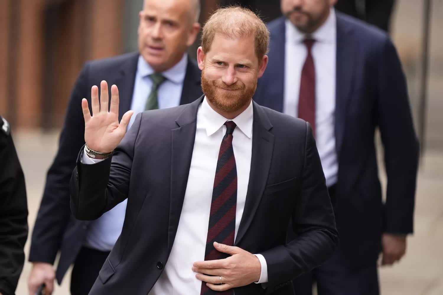 Harry bất ngờ thổ lộ mong ước hòa giải với gia đình, lo lắng cho sức khỏe của Vua Charles- Ảnh 2.