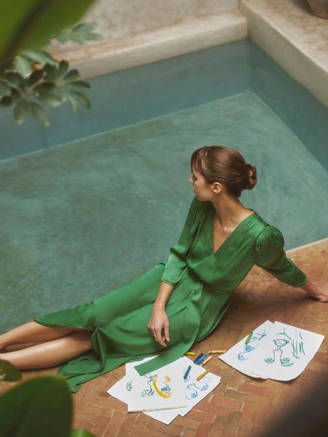 Hè này nhất định phải có: Trang phục lụa satin – sang trọng, dịu dàng mà vẫn “chill” hết nấc!- Ảnh 1.