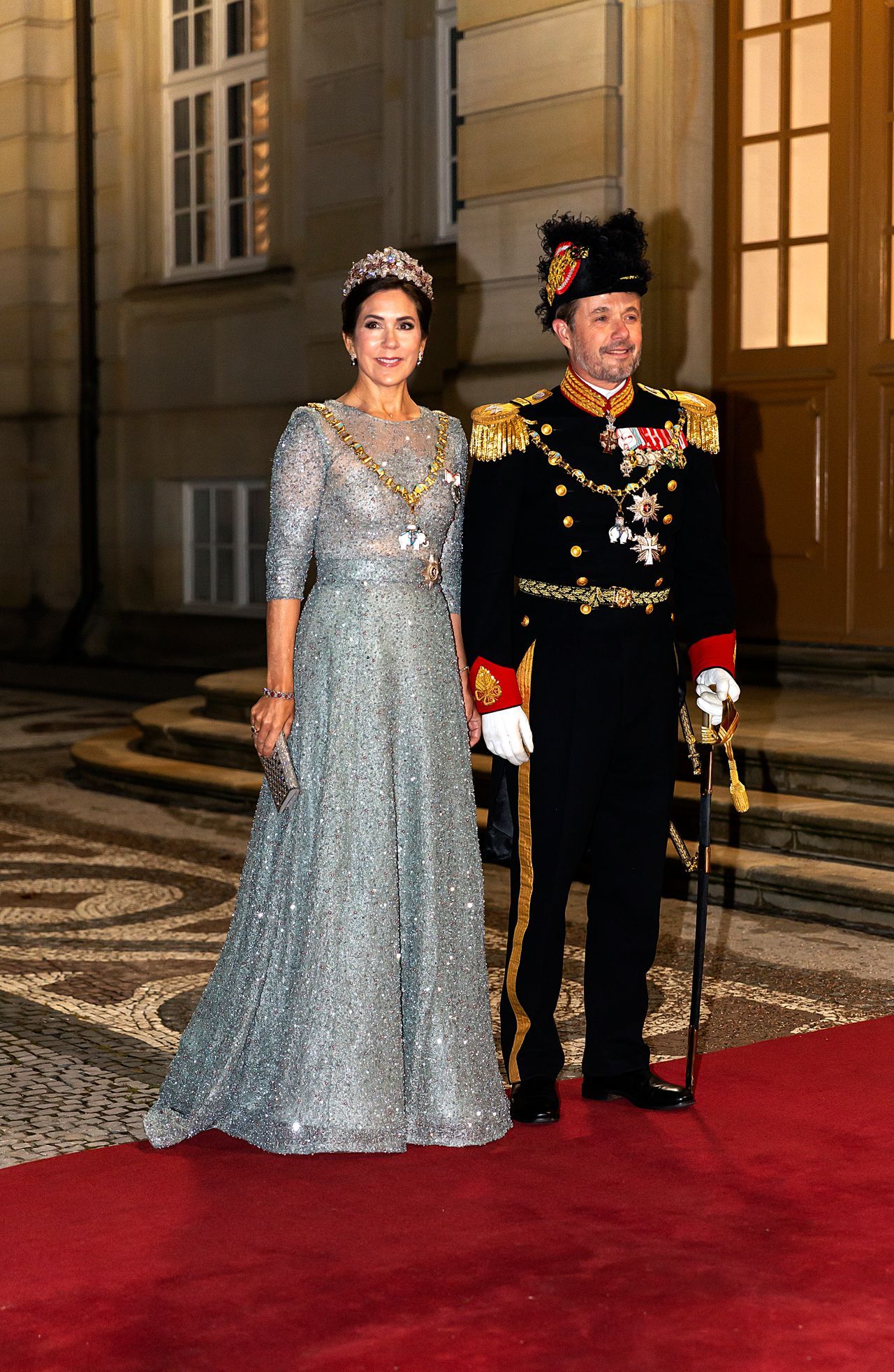 26 khoảnh khắc thời trang đáng nhớ của Vương hậu Mary, được mệnh danh là "nàng Kate của Copenhagen"- Ảnh 8.