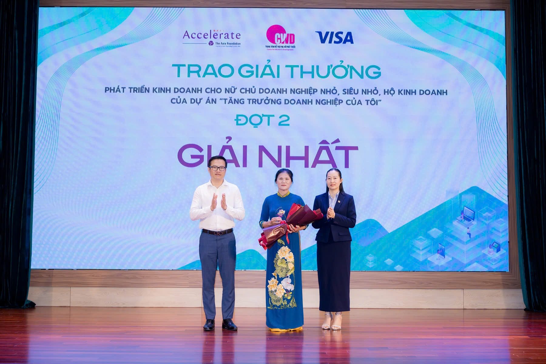 Dự án hỗ trợ phụ nữ phát triển kinh tế: Trao 280 triệu đồng cho 29 nữ chủ doanh nghiệp- Ảnh 4.