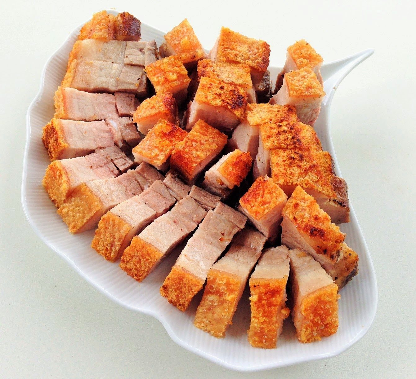 Nuôi lợn sạch bằng trà xanh, thịt ngon lành: Mô hình lạ mà độc đáo này đang gây sốt ở Việt Nam- Ảnh 8.