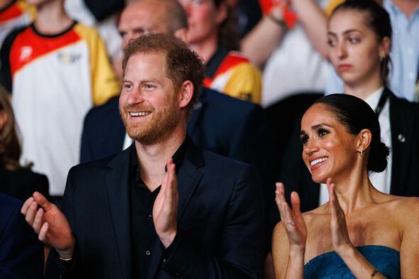 Vì sao Harry và Meghan có thể cân nhắc rời khỏi biệt thự triệu đô ở Mỹ vào thời điểm này?- Ảnh 1.