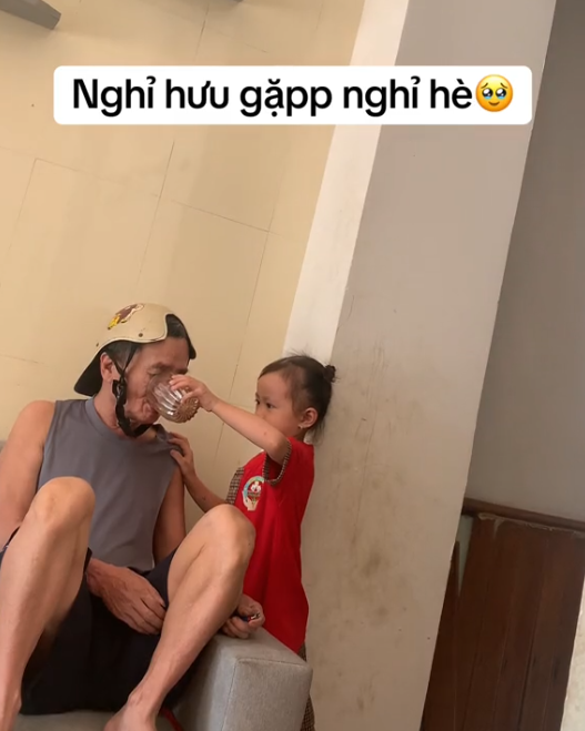 Đến hẹn lại lên, dân tình lại được dịp giải trí với những pha tấu hài cực mạnh khi "nghỉ hưu gặp nghỉ hè"- Ảnh 8. Đến hẹn lại lên, dân tình lại được dịp giải trí với những pha tấu hài cực mạnh khi "nghỉ hưu gặp nghỉ hè"- Ảnh 8.