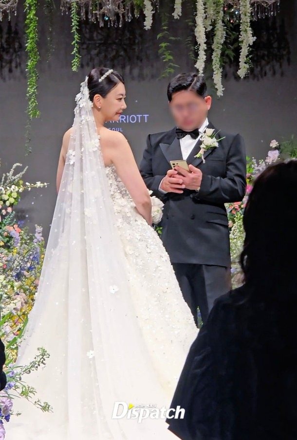 Cộng đồng mạng xứ Hàn xôn xao trước thông tin chồng của nữ diễn viên Im Sung Eon bị tố lừa đảo hơn 20 tỷ won (hơn 360 tỷ đồng) Cộng đồng mạng xứ Hàn xôn xao trước thông tin chồng của nữ diễn viên Im Sung Eon bị tố lừa đảo hơn 20 tỷ won (hơn 360 tỷ đồng)