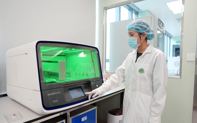 IVF Hồng Ngọc làm chủ phương pháp giúp gia đình sinh con khỏe mạnh- Ảnh 1.