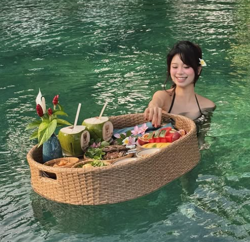 Hàn Hằng khoe bộ nhận diện "tràn viền", fan lâu năm nhanh chóng nhận ra điểm bất thường- Ảnh 5.