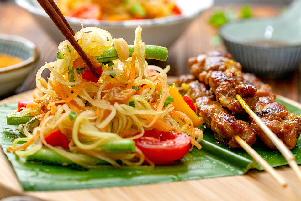Loại quả khi xanh ăn vừa chua lại hơi đắng nhưng làm theo cách này vị chua cay giòn ngon, cả nhà ăn đều thích- Ảnh 7.