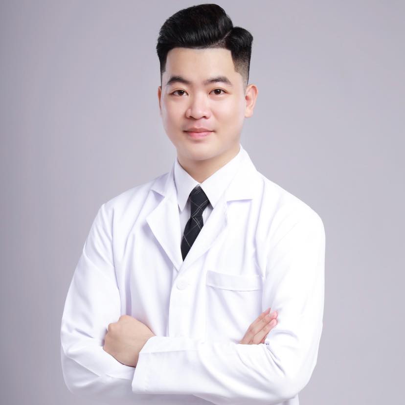 Từ giảng đường Trường Đại học Thành Đô đến CEO nhà thuốc uy tín- Ảnh 2.