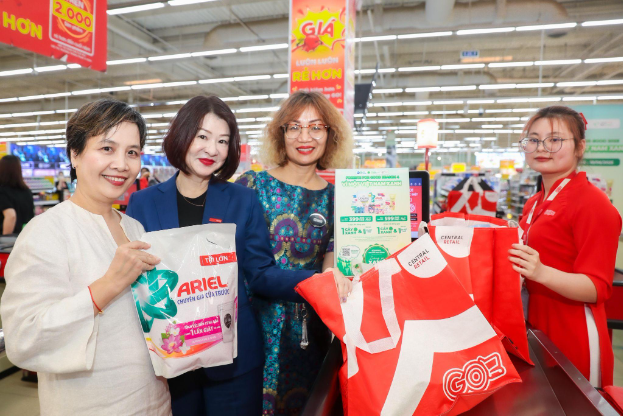 P&G và Central Retail phát động chương trình trồng rừng lần thứ 3 tại Việt Nam- Ảnh 3. P&G và Central Retail phát động chương trình trồng rừng lần thứ 3 tại Việt Nam- Ảnh 3.