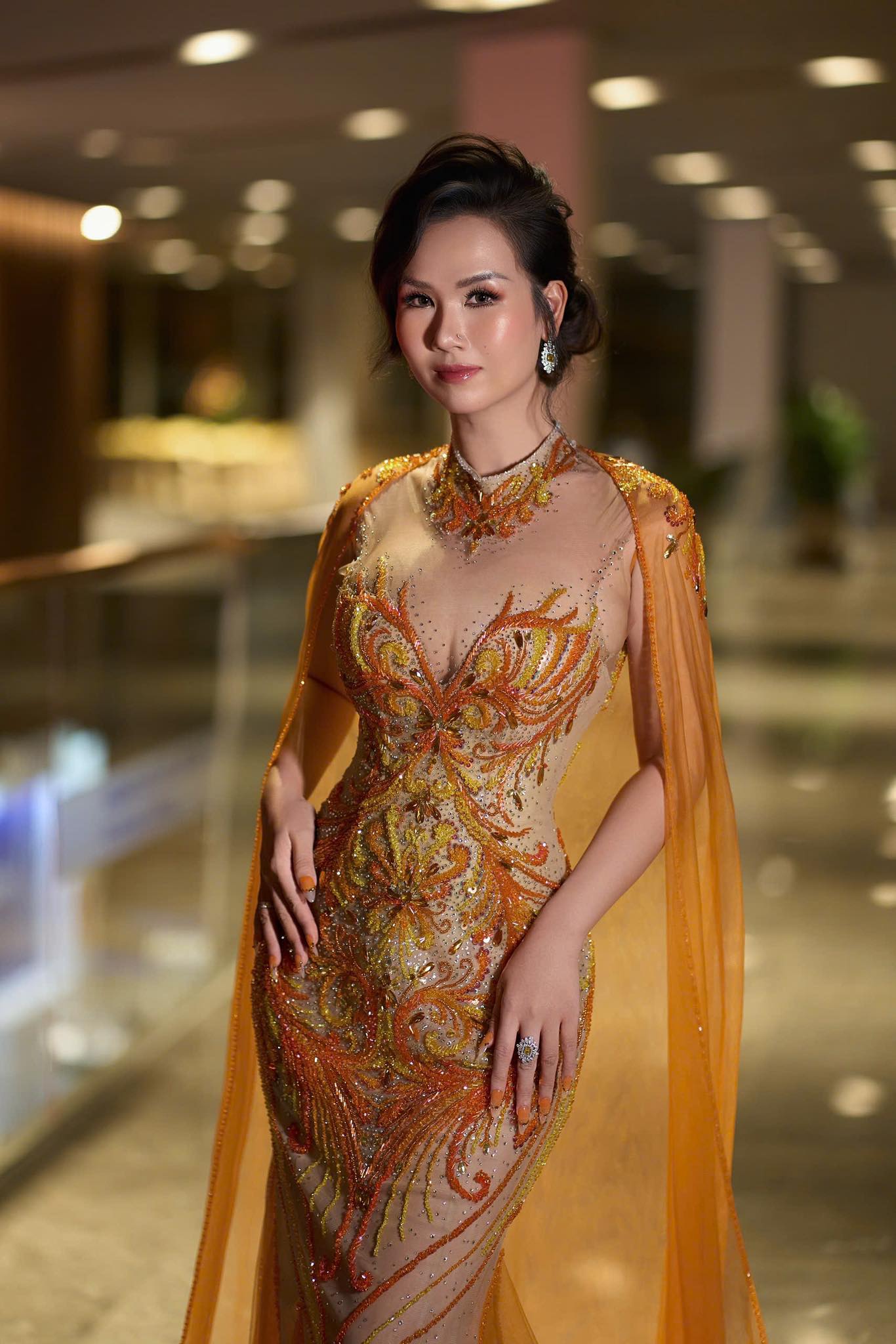 Body "đồng hồ cát" về với Võ Hạ Trâm sau 6 tháng sinh con: Chế độ nghiêm ngặt khiến chị em "điêu đứng"- Ảnh 2.