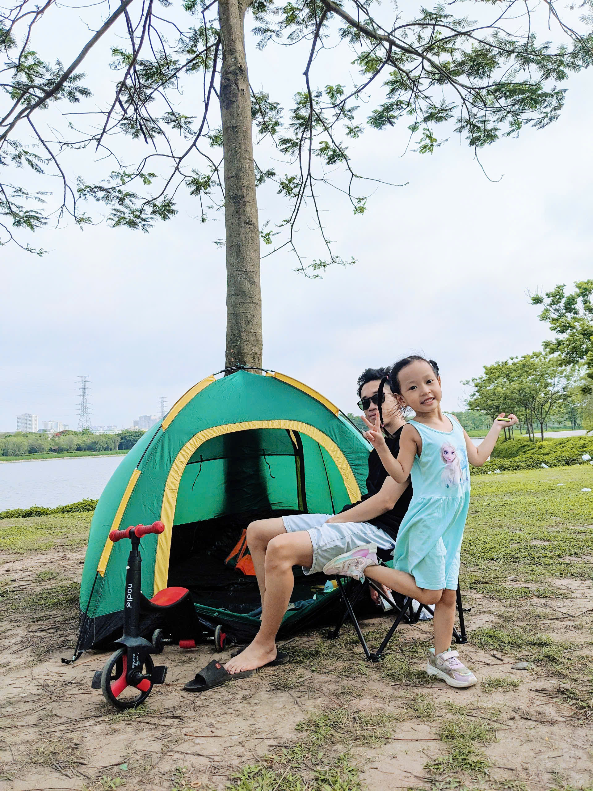 Đầu tư 400k mua lều, gia đình 4 người yên tâm vi vu cắm trại nghỉ lễ: Vừa rẻ, vừa tiện lợi, ai cũng vui- Ảnh 6. Đầu tư 400k mua lều, gia đình 4 người yên tâm vi vu cắm trại nghỉ lễ: Vừa rẻ, vừa tiện lợi, ai cũng vui- Ảnh 6.