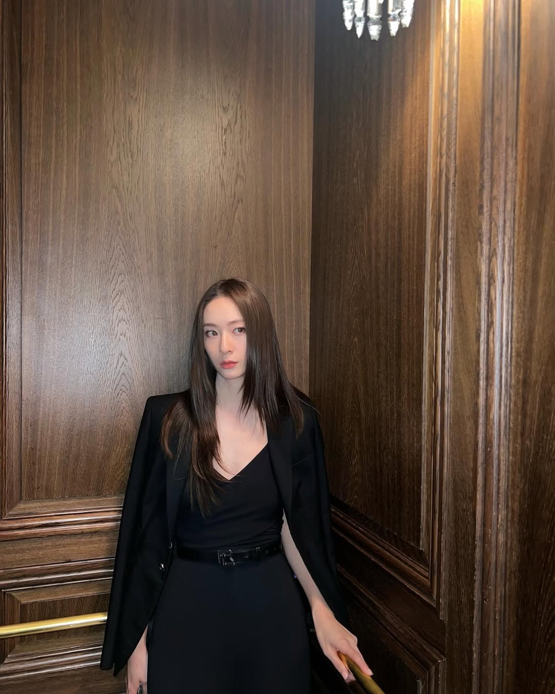 Nữ thần Krystal mách loạt item basic đáng đầu tư, giúp bạn bước vào con đường mặc đẹp bền bỉ- Ảnh 21.