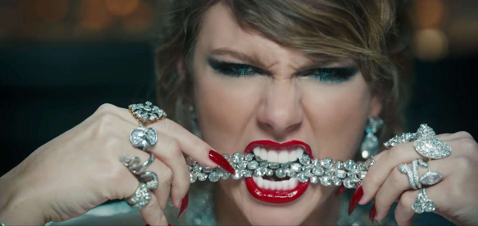 Look What You Made Me Do và Reputation là màn tái xuất ngoạn mục của Taylor trước cơn bão tẩy chay kinh hoàng