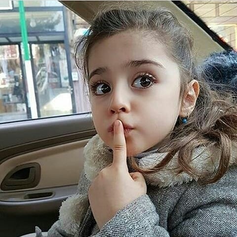 Bé gái sở hữu nhan sắc tựa công chúa xé truyện bước ra, bố nghỉ việc lương cao để ở nhà làm vệ sĩ riêng- Ảnh 7.