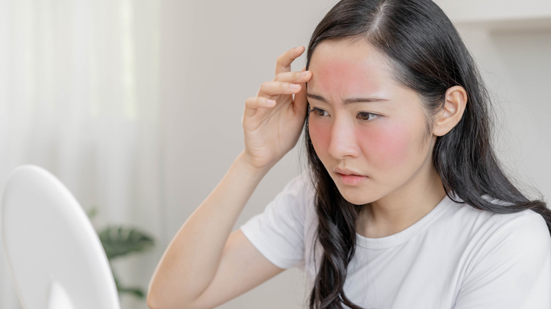 Ngoài chống già, kem chống nắng đang làm rất tốt 2 việc, xứng đáng "vật bất ly thân" giúp chị em trẻ khỏe thật lâu- Ảnh 2. Ngoài chống già, kem chống nắng đang làm rất tốt 2 việc, xứng đáng "vật bất ly thân" giúp chị em trẻ khỏe thật lâu- Ảnh 2.