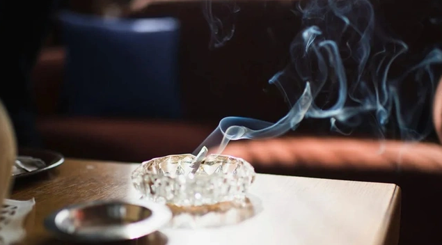 Vợ chồng lần lượt mắc ung thư phổi khiến bác sĩ bàng hoàng: "Rốt cuộc chuyện gì đã xảy ra trong nhà này?"- Ảnh 3. Vợ chồng lần lượt mắc ung thư phổi khiến bác sĩ bàng hoàng: "Rốt cuộc chuyện gì đã xảy ra trong nhà này?"- Ảnh 3.